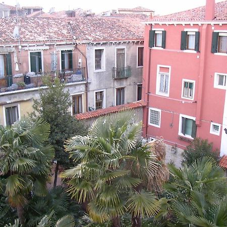 Palazzo Celsi Apartment Venice Bilik gambar