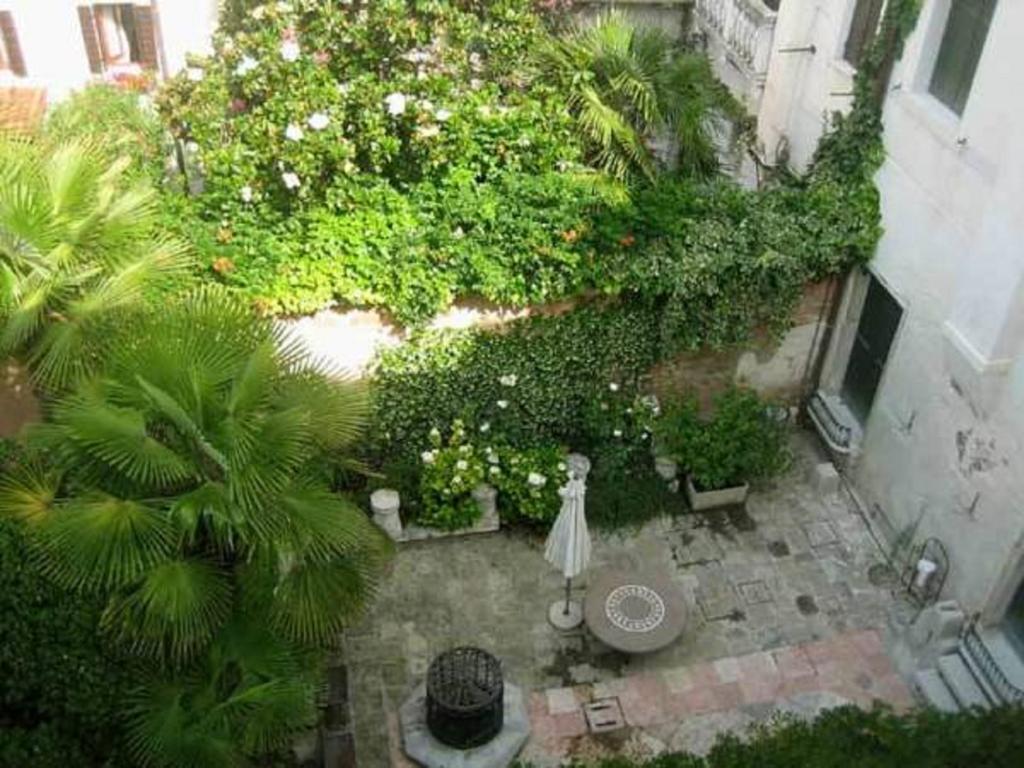 Palazzo Celsi Apartment Venice Bilik gambar